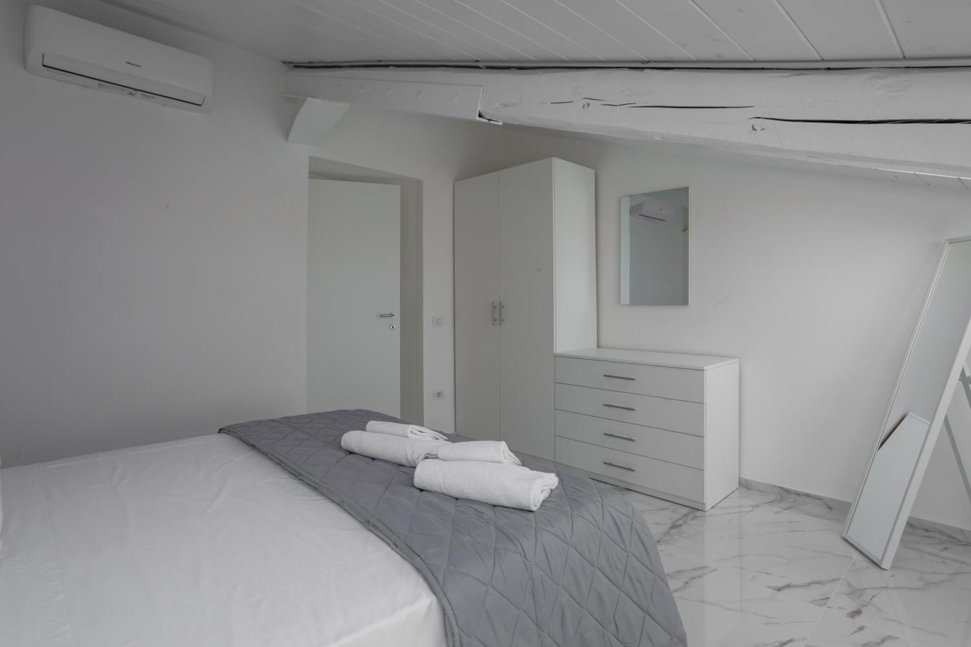 Attico Bella Napoli Aparthotel Esterno foto